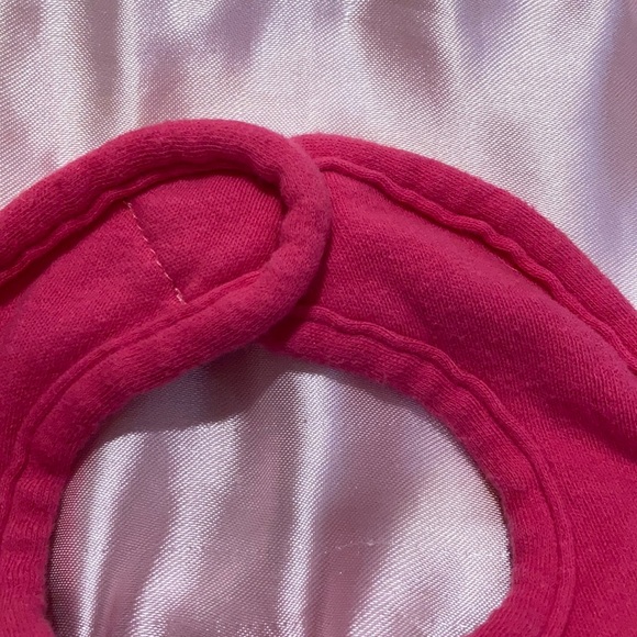 Bib - Picture 2 of 3